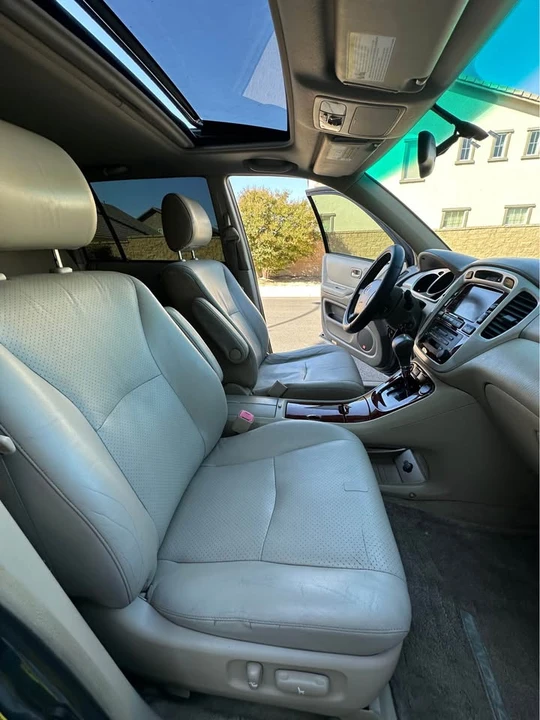 2006 Toyota Highlander - Image 8 of 19
