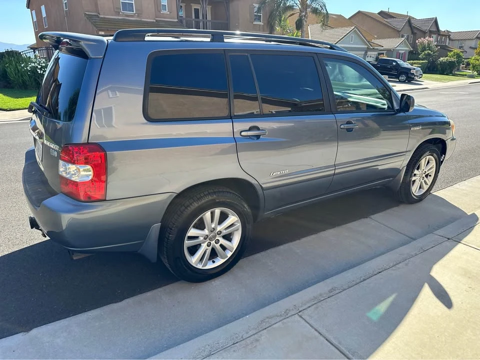 2006 Toyota Highlander - Image 8 of 19