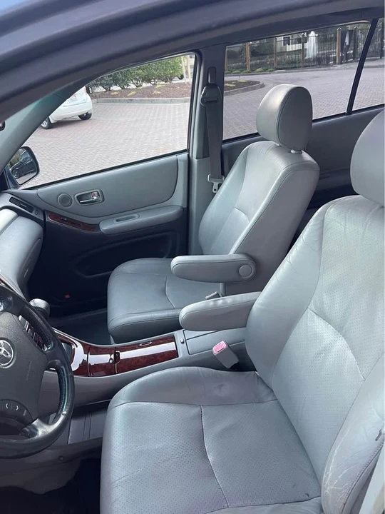 2006 Toyota Highlander - Image 13 of 20