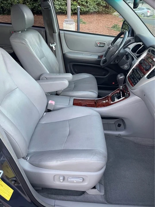 2006 Toyota Highlander - Image 15 of 20