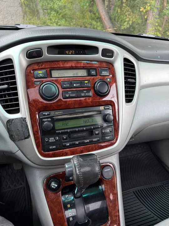 2006 Toyota Highlander - Image 11 of 12