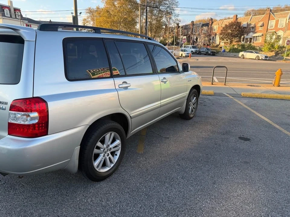 2006 Toyota Highlander - Image 2 of 16
