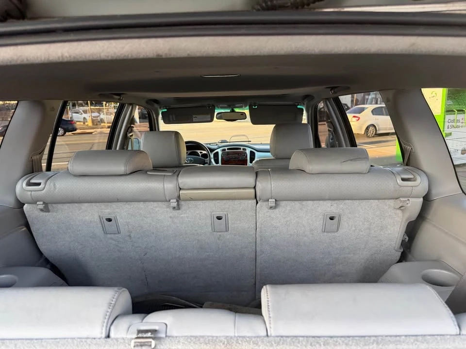 2006 Toyota Highlander - Image 10 of 16