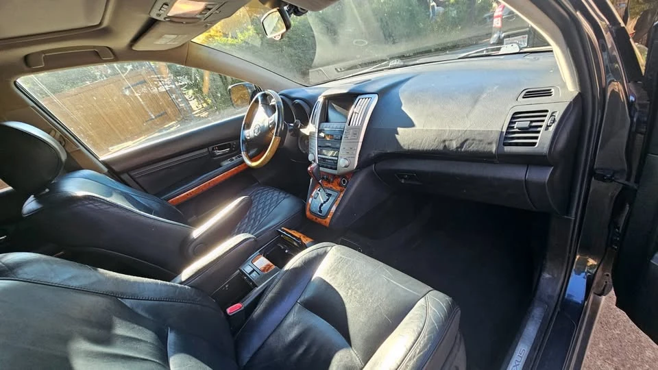 2006 Lexus RX 2nd Gen - Image 8 of 11