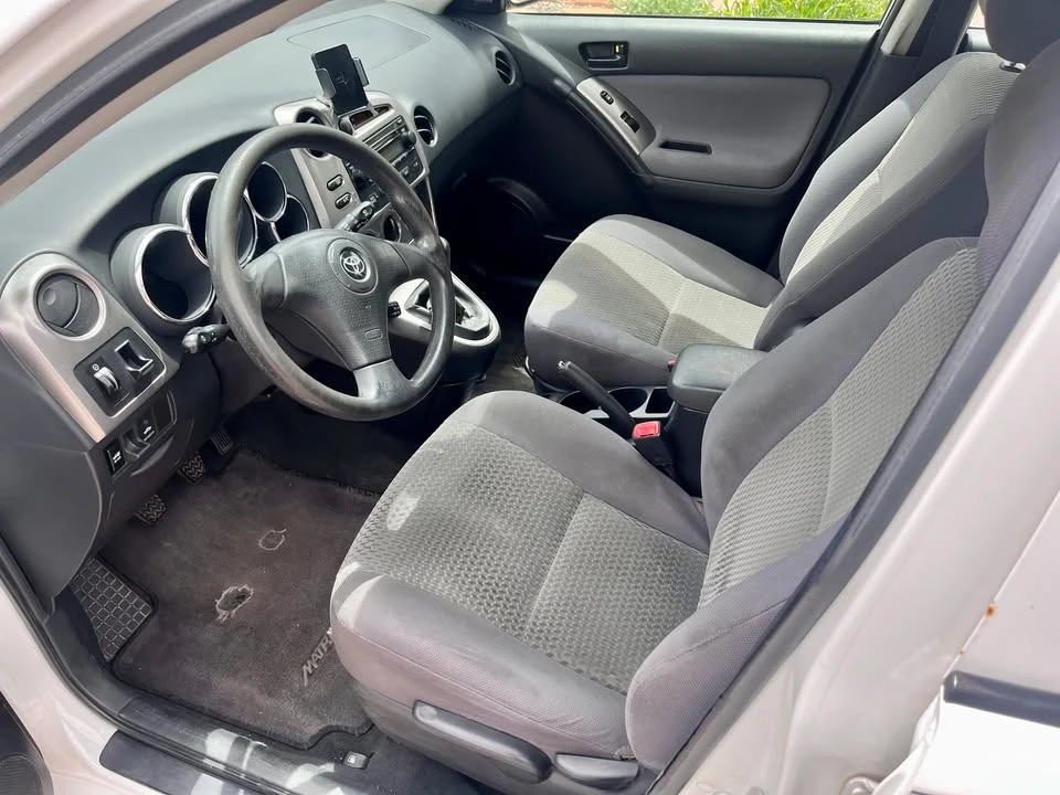 2006 Toyota Matrix 1st Gen - Image 4 of 7