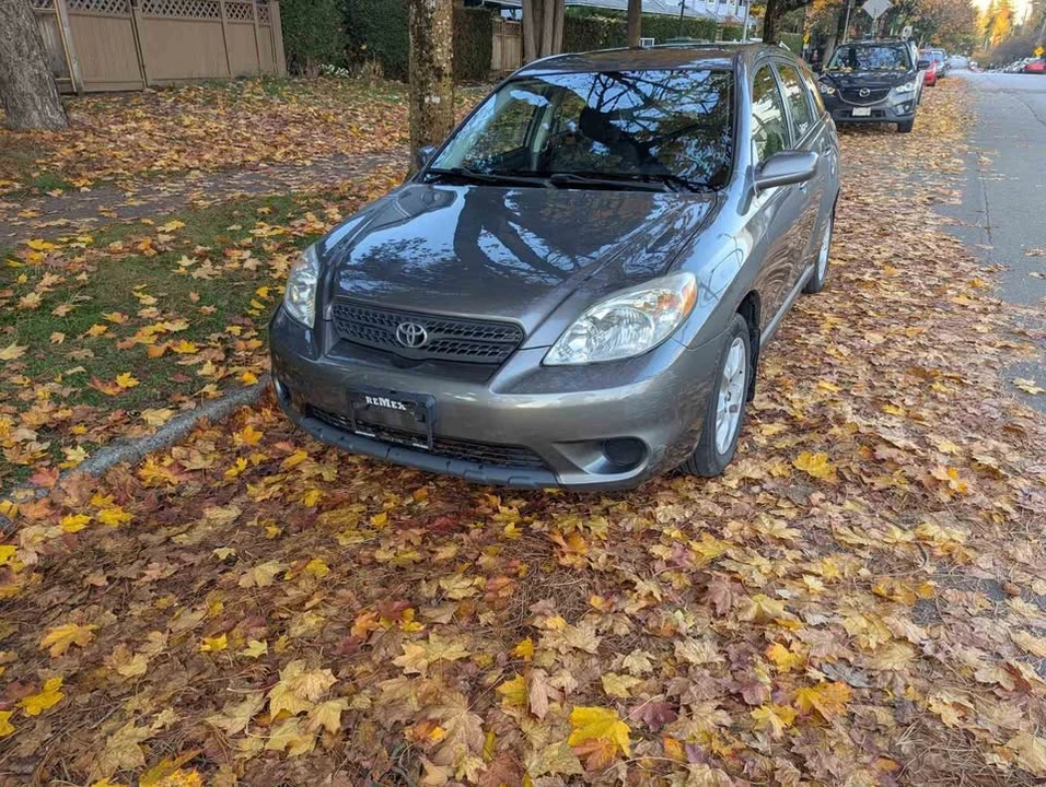 2006 Toyota Matrix 1st Gen - Image 7 of 13
