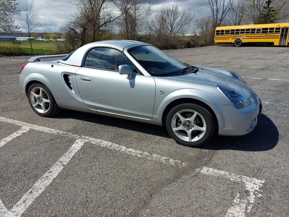 2006 Toyota MR2 Spyder/MR-S - Image 4 of 17