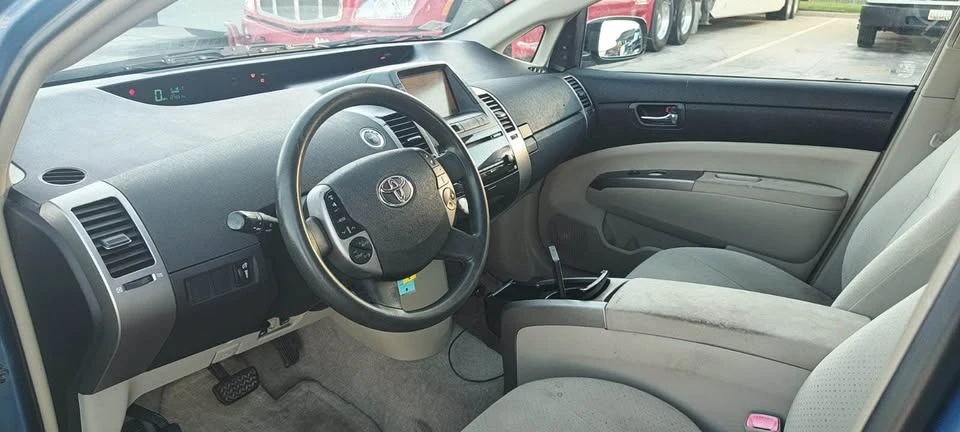 2006 Toyota Prius 2nd Gen - Image 7 of 9