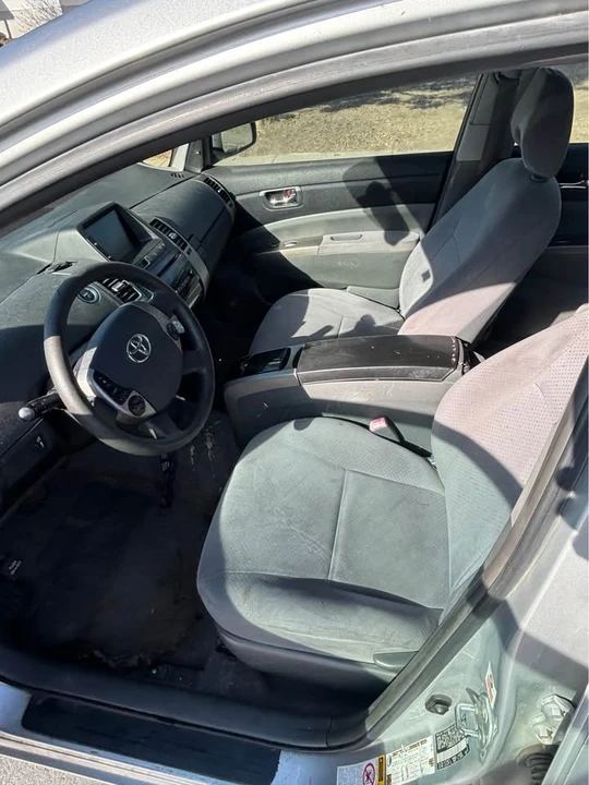 2006 Toyota Prius 2nd Gen - Image 6 of 8