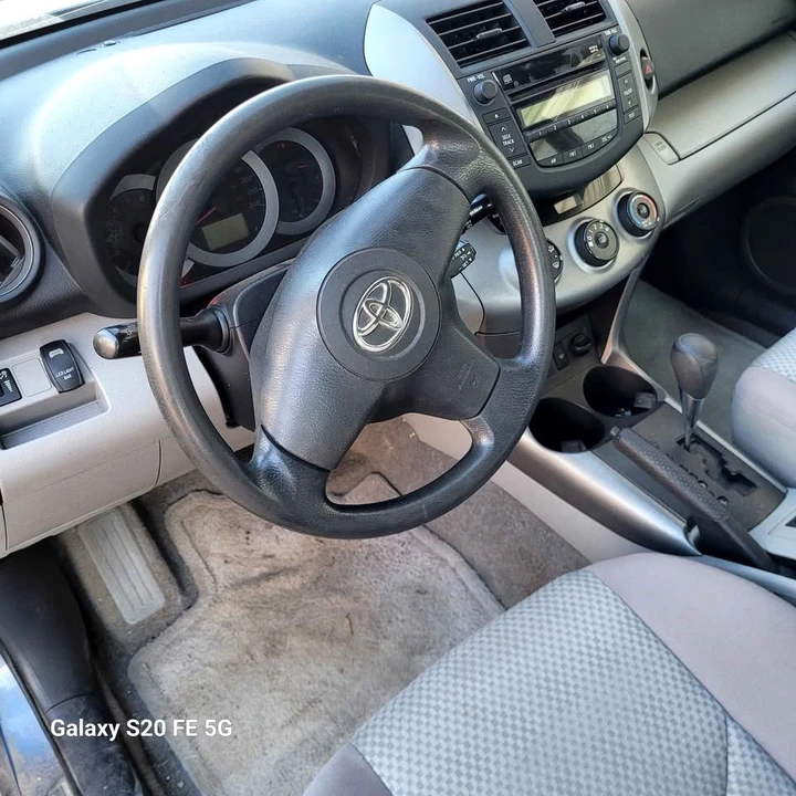 2006 Toyota RAV4 3rd Gen - Image 5 of 8