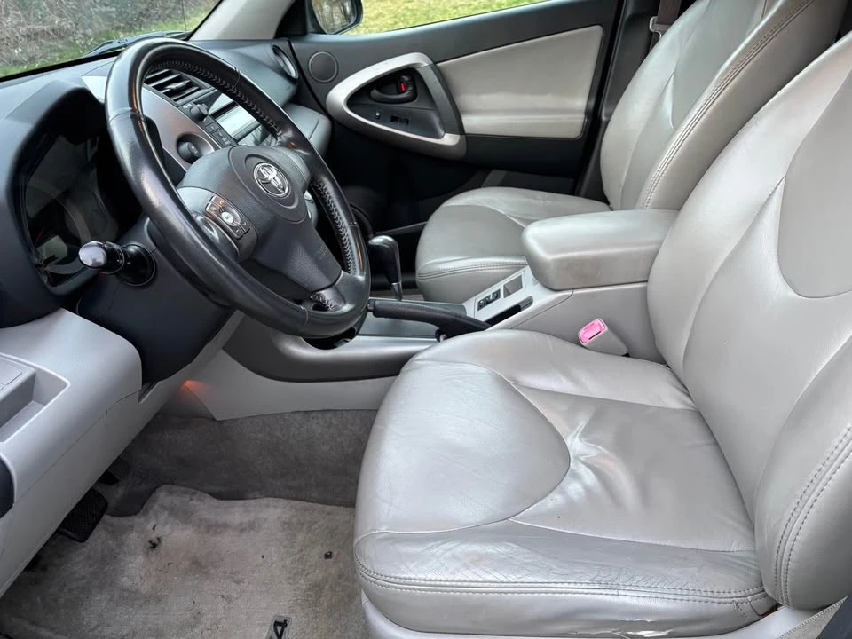 2006 Toyota RAV4 3rd Gen - Image 5 of 11
