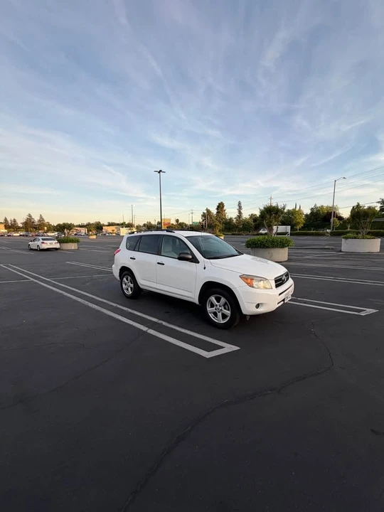 2006 Toyota RAV4 3rd Gen - Image 8 of 21