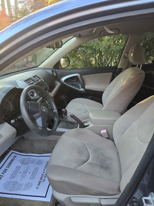 2006 Toyota RAV4 3rd Gen - Image 7 of 11