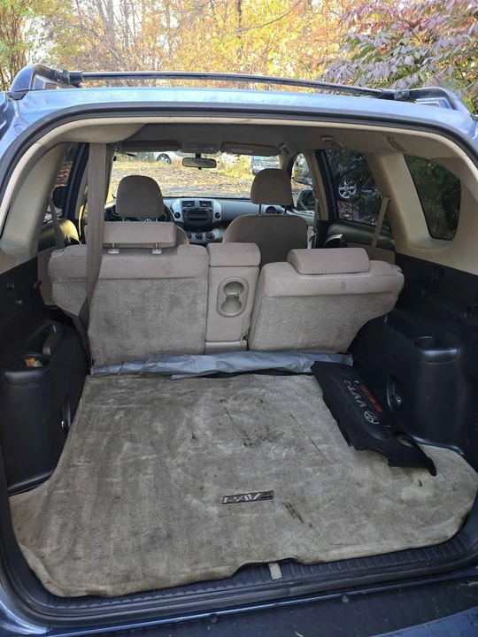 2006 Toyota RAV4 3rd Gen - Image 10 of 11