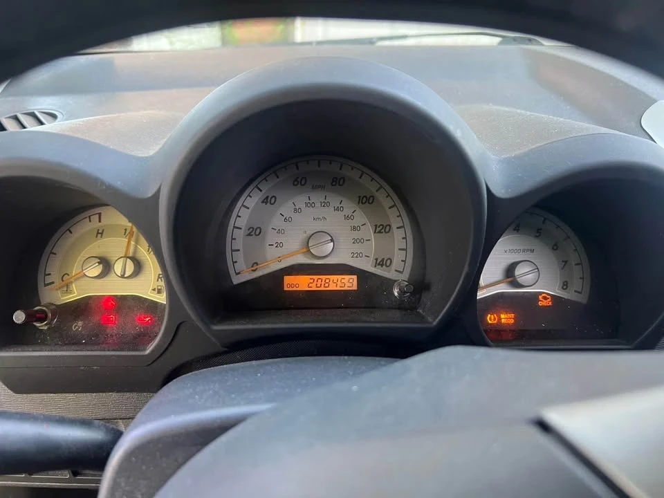 2006 Scion tC - Image 9 of 10