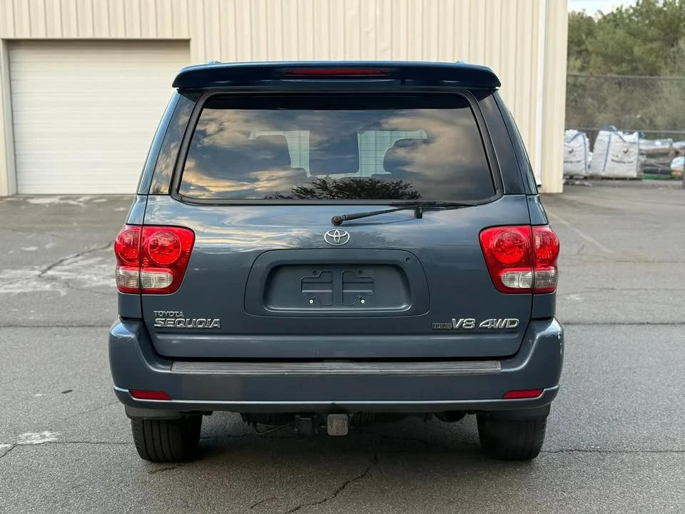 2006 Toyota Sequoia 1st Gen - Image 11 of 20