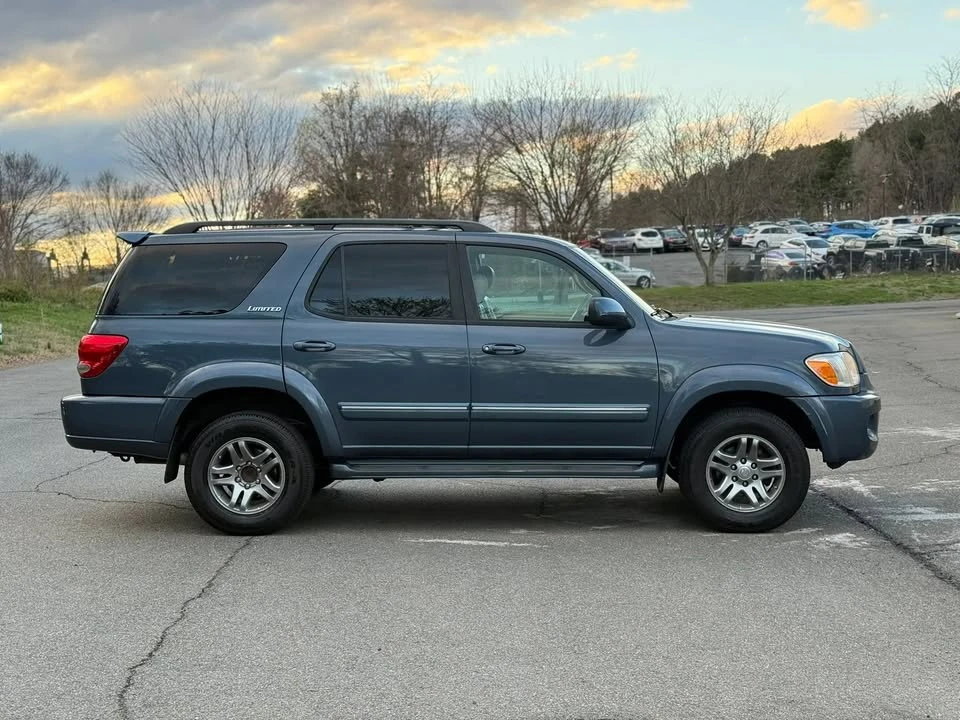 2006 Toyota Sequoia 1st Gen - Image 3 of 20