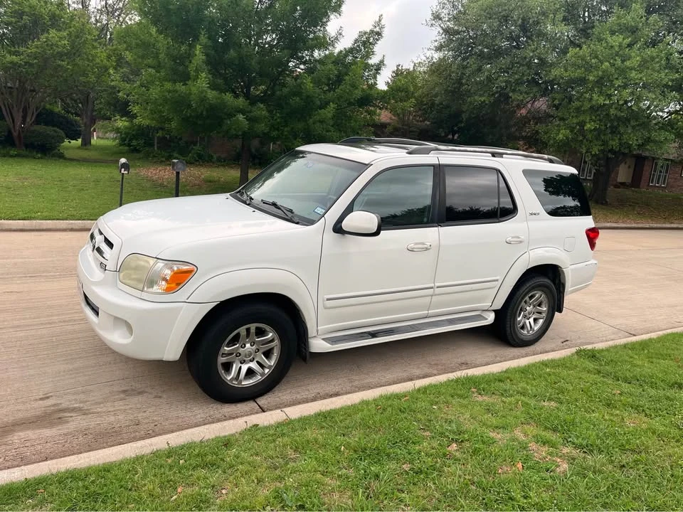 2006 Toyota Sequoia 1st Gen - Image 2 of 5