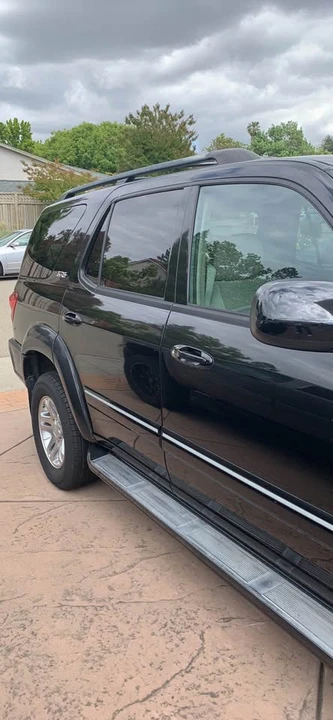 2006 Toyota Sequoia 1st Gen - Image 3 of 10