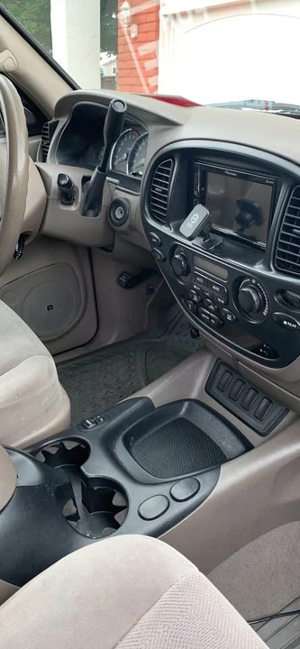 2006 Toyota Sequoia 1st Gen - Image 5 of 10
