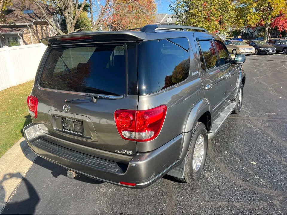 2006 Toyota Sequoia 1st Gen - Image 3 of 18