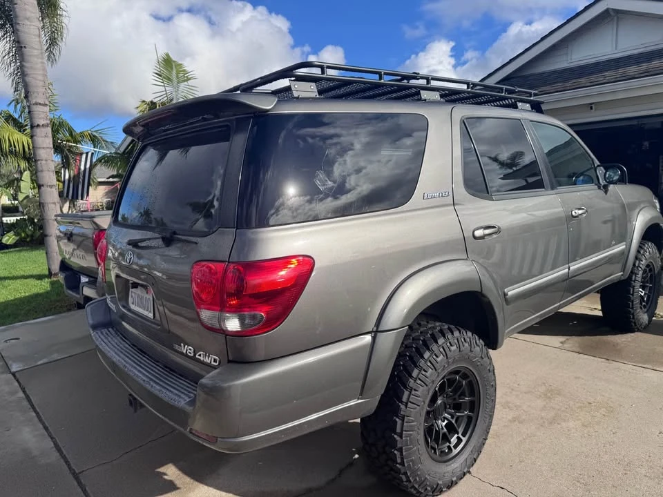 2006 Toyota Sequoia 1st Gen - Image 3 of 9