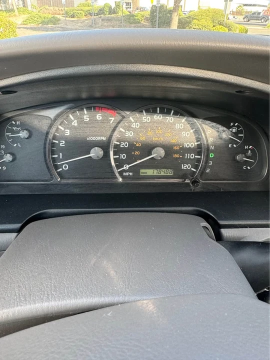 2006 Toyota Sequoia 1st Gen - Image 13 of 13