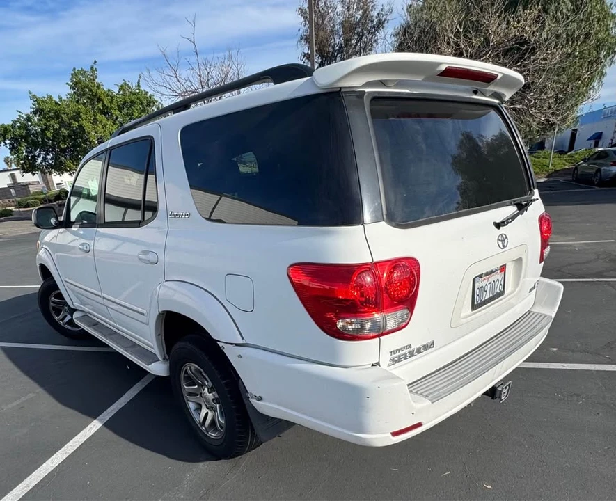 2006 Toyota Sequoia 1st Gen - Image 4 of 13