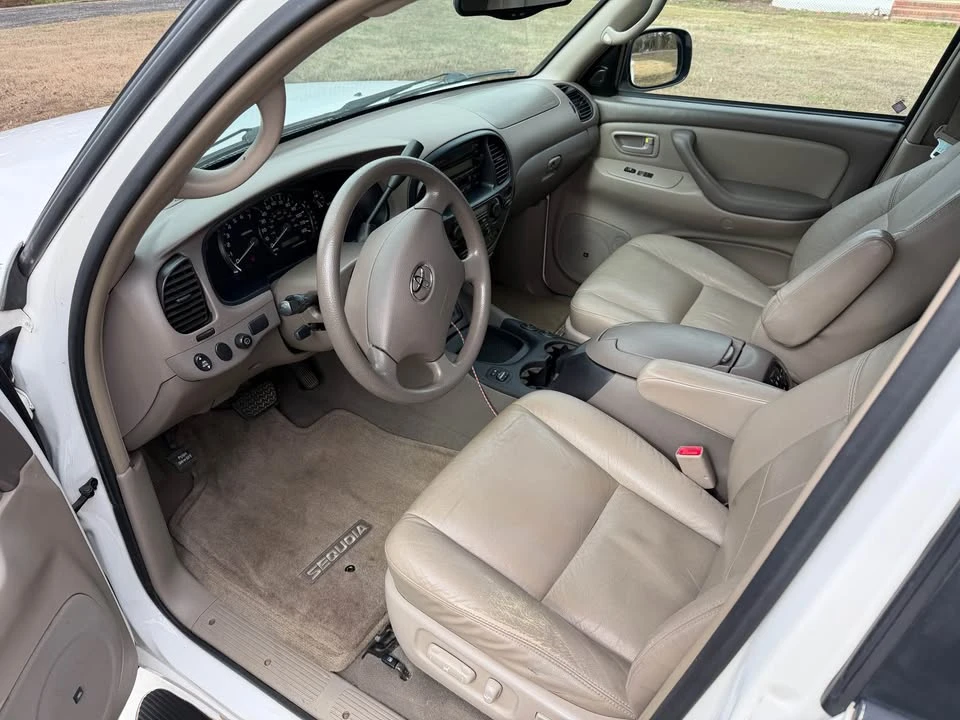 2006 Toyota Sequoia 1st Gen - Image 8 of 15