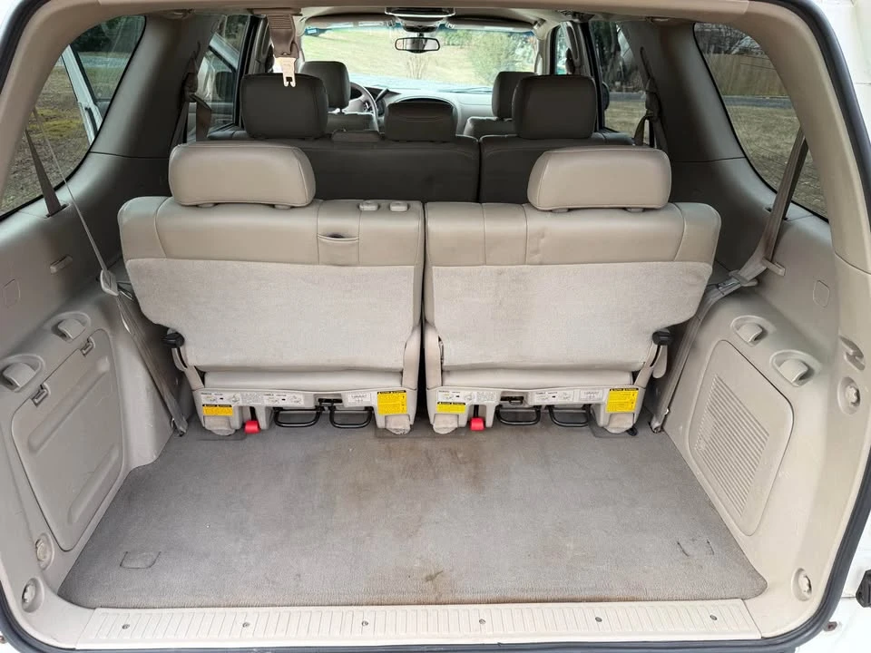2006 Toyota Sequoia 1st Gen - Image 10 of 15