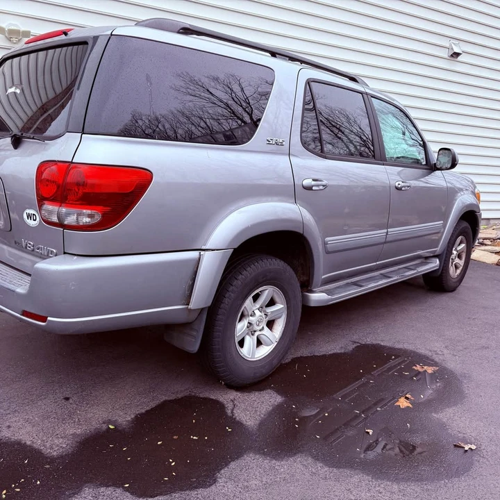 2006 Toyota Sequoia 1st Gen - Image 5 of 14