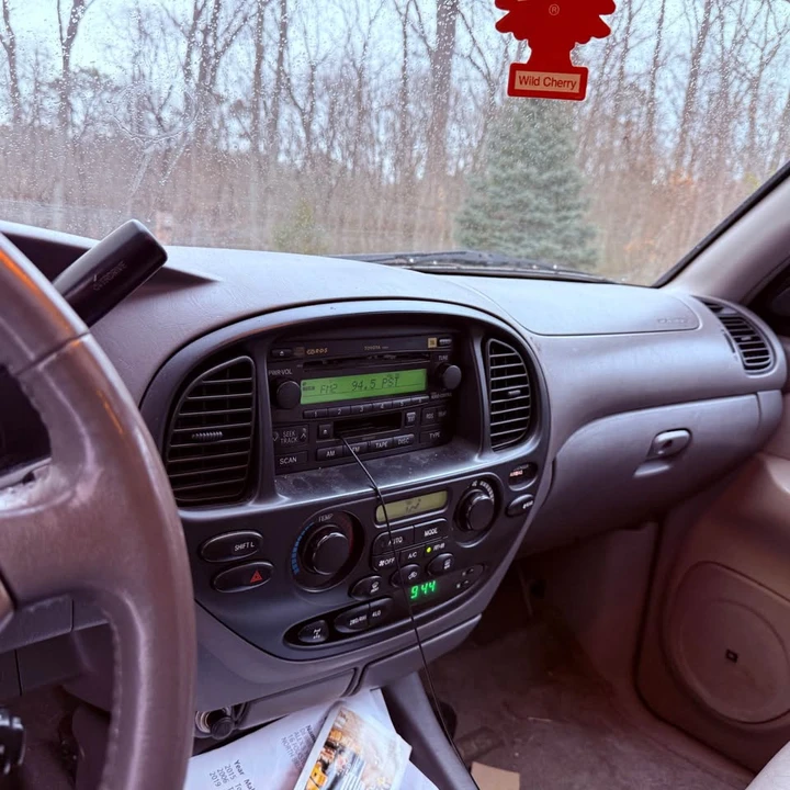 2006 Toyota Sequoia 1st Gen - Image 7 of 14