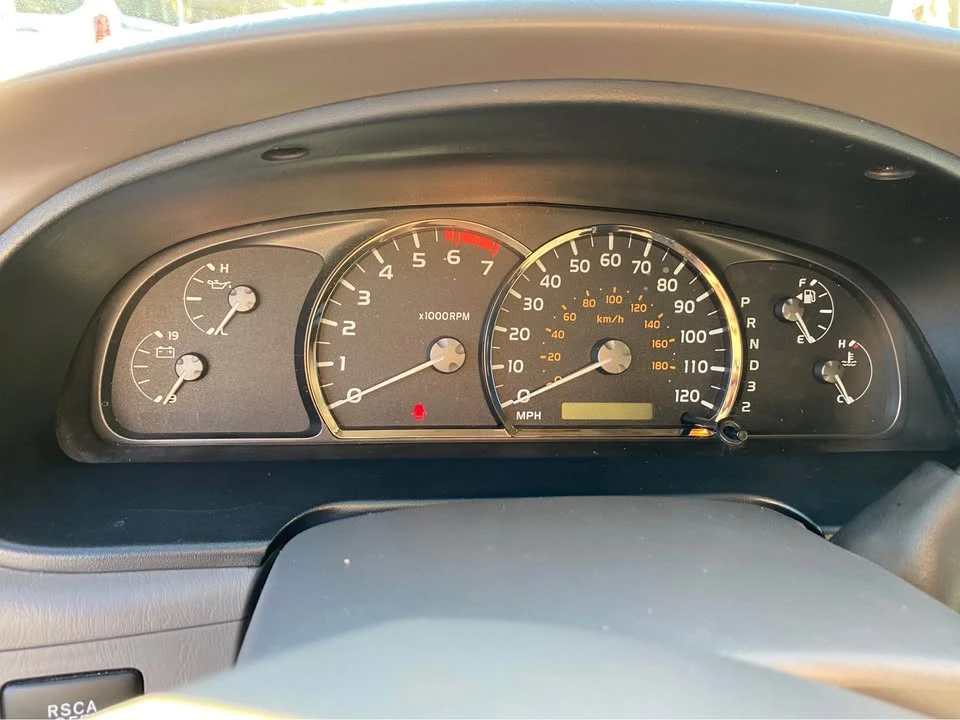 2006 Toyota Sequoia 1st Gen - Image 5 of 10