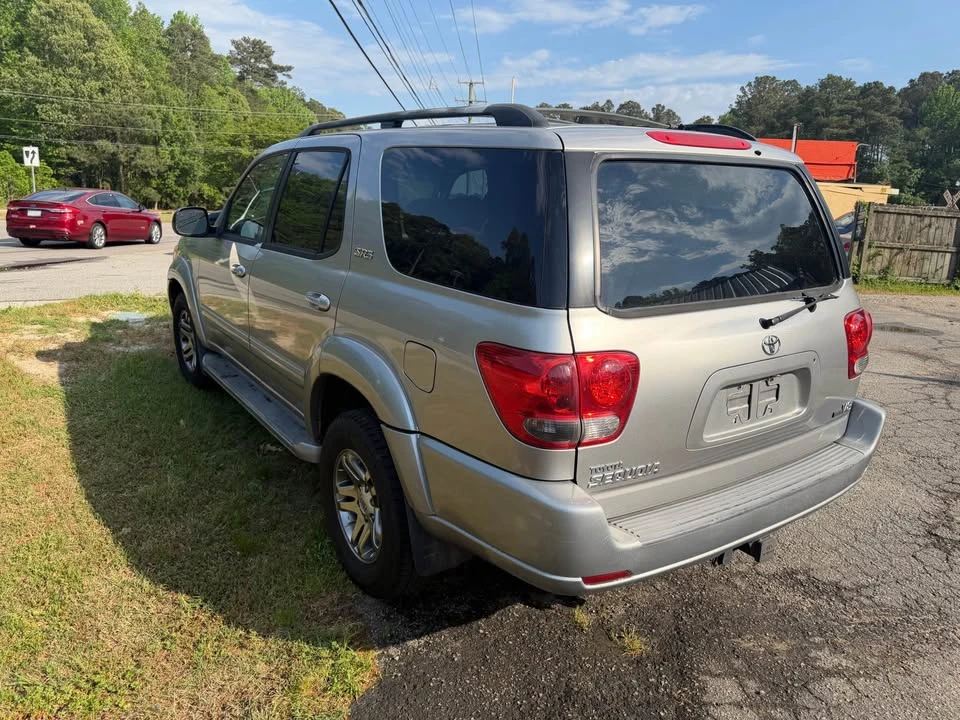 2006 Toyota Sequoia 1st Gen - Image 4 of 20