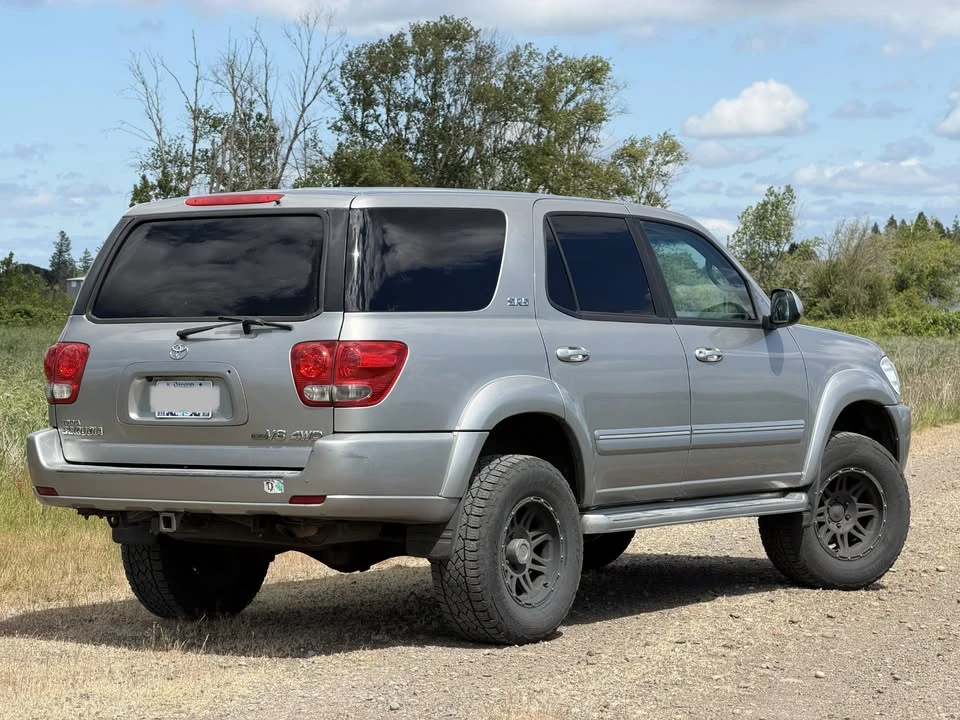 2006 Toyota Sequoia 1st Gen - Image 3 of 11