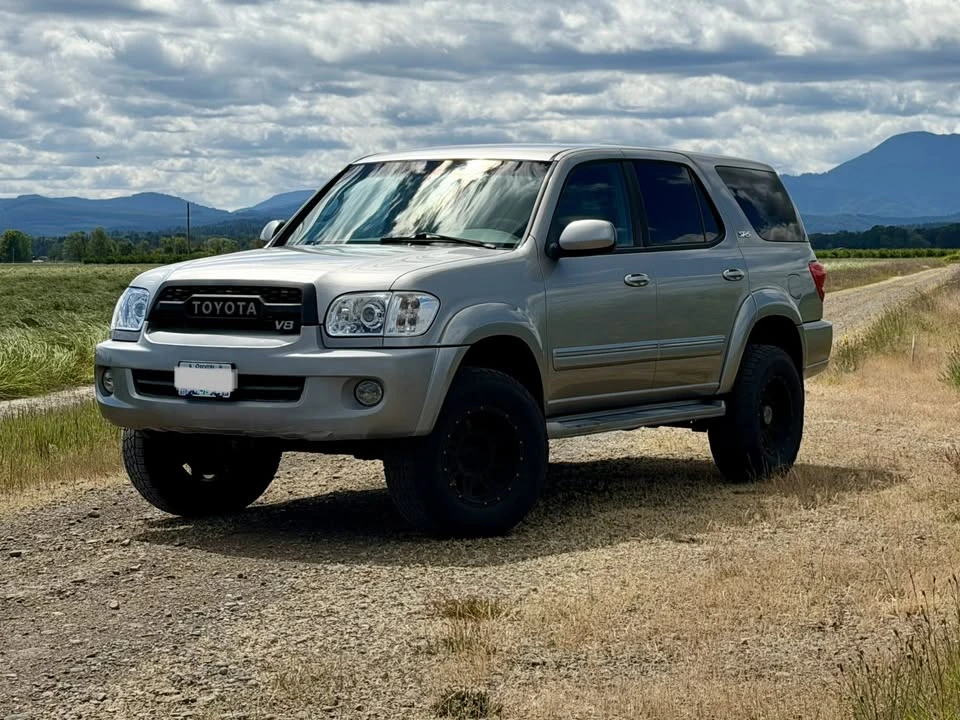 2006 Toyota Sequoia 1st Gen - Image 2 of 11