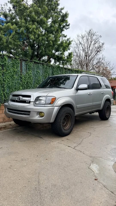 2006 Toyota Sequoia 1st Gen - Image 14 of 20