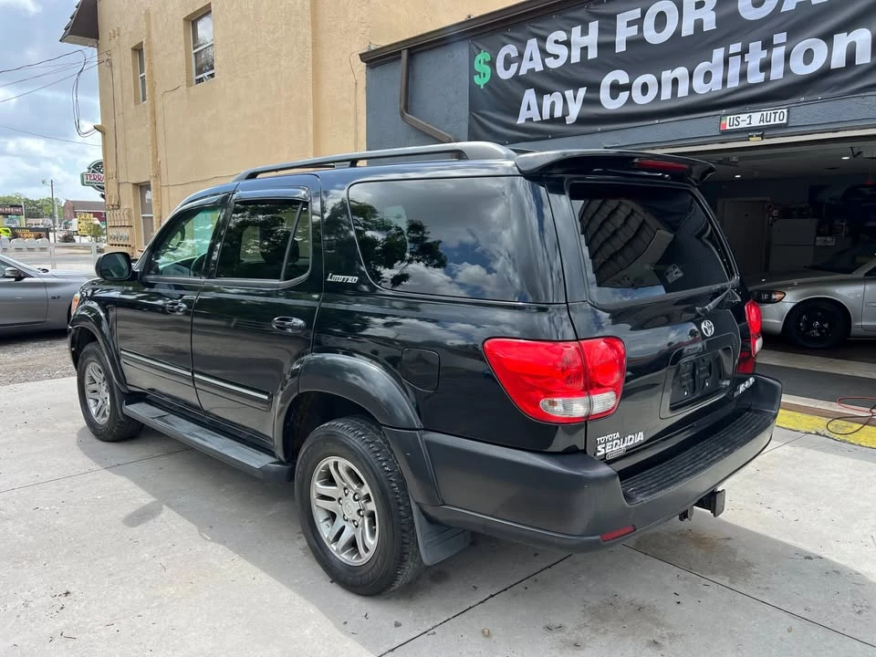 2006 Toyota Sequoia 1st Gen - Image 5 of 18