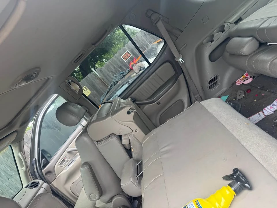 2006 Toyota Sequoia 1st Gen - Image 8 of 8