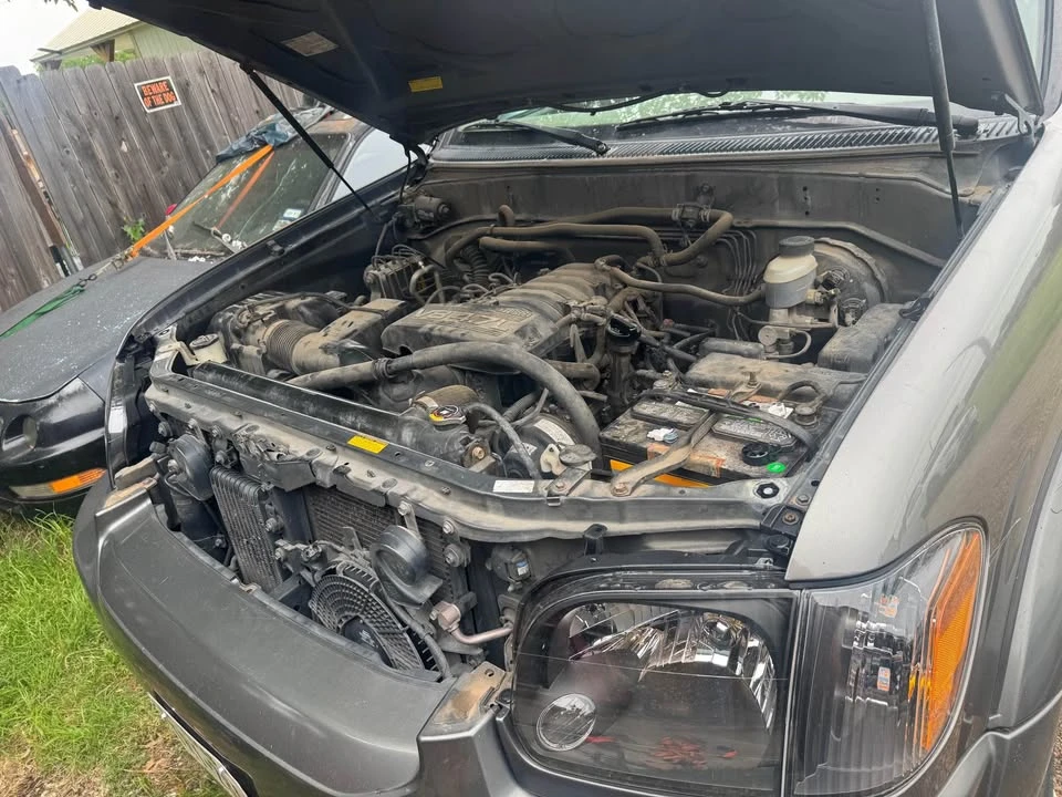 2006 Toyota Sequoia 1st Gen - Image 3 of 8