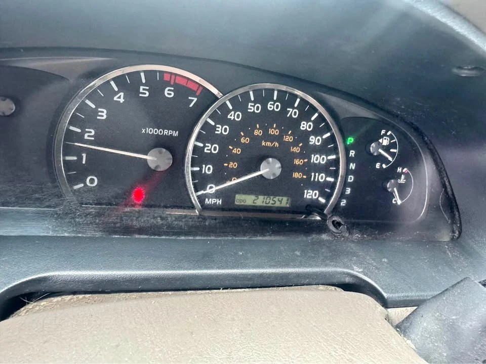 2006 Toyota Sequoia 1st Gen - Image 2 of 8
