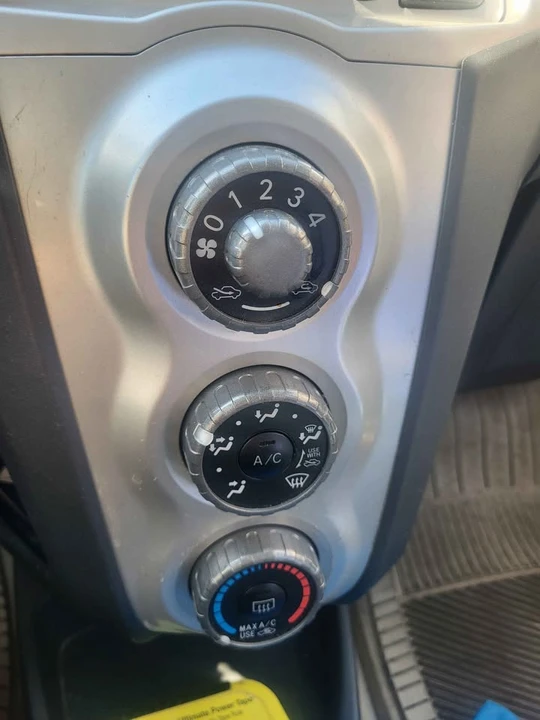 2006 Toyota Yaris - Image 4 of 10