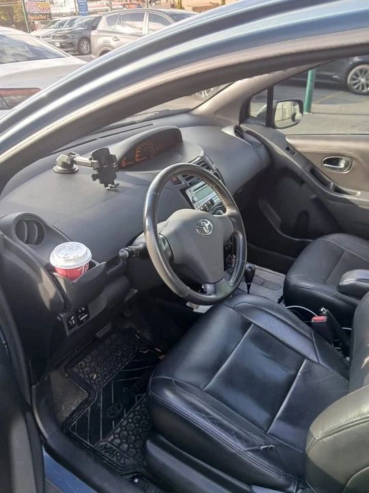 2006 Toyota Yaris - Image 5 of 10