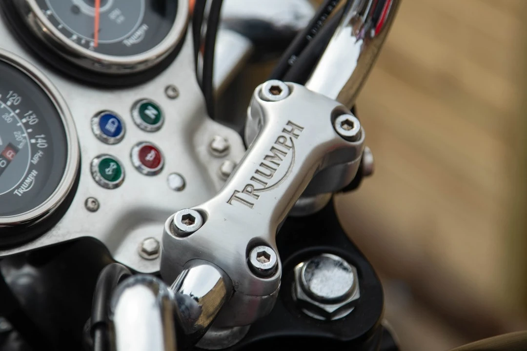 2006 Triumph New Bonneville - Image 14 of 30