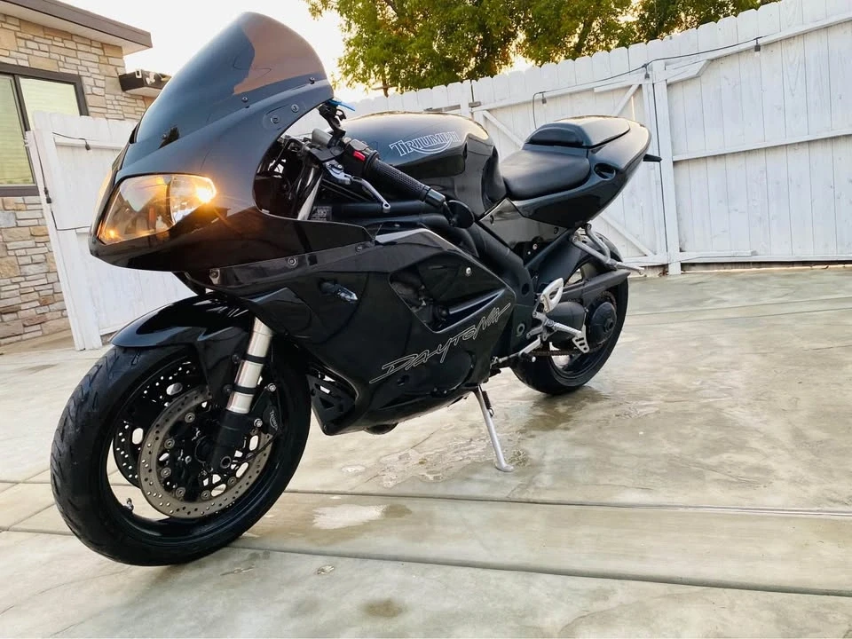 2006 Triumph Daytona - Image 12 of 13