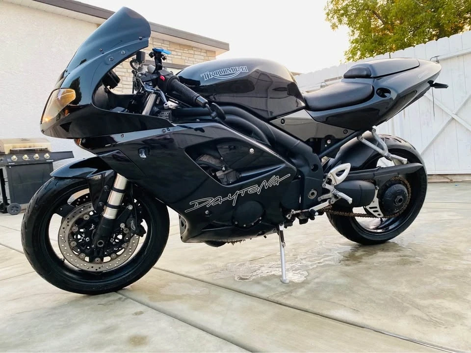 2006 Triumph Daytona - Image 13 of 13