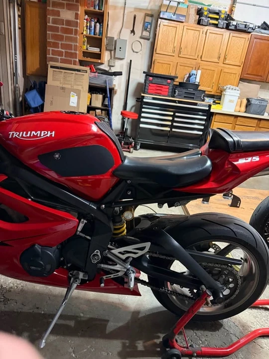 2006 Triumph Daytona - Image 7 of 10