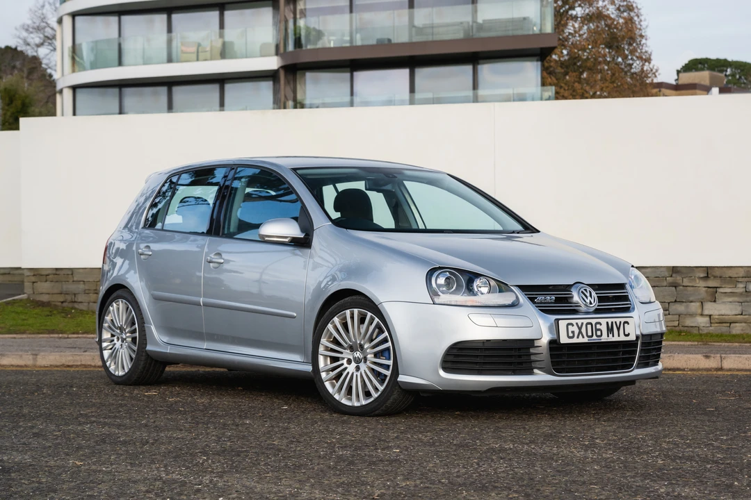 2006 Volkswagen R32 Mk5 - Image 2 of 31
