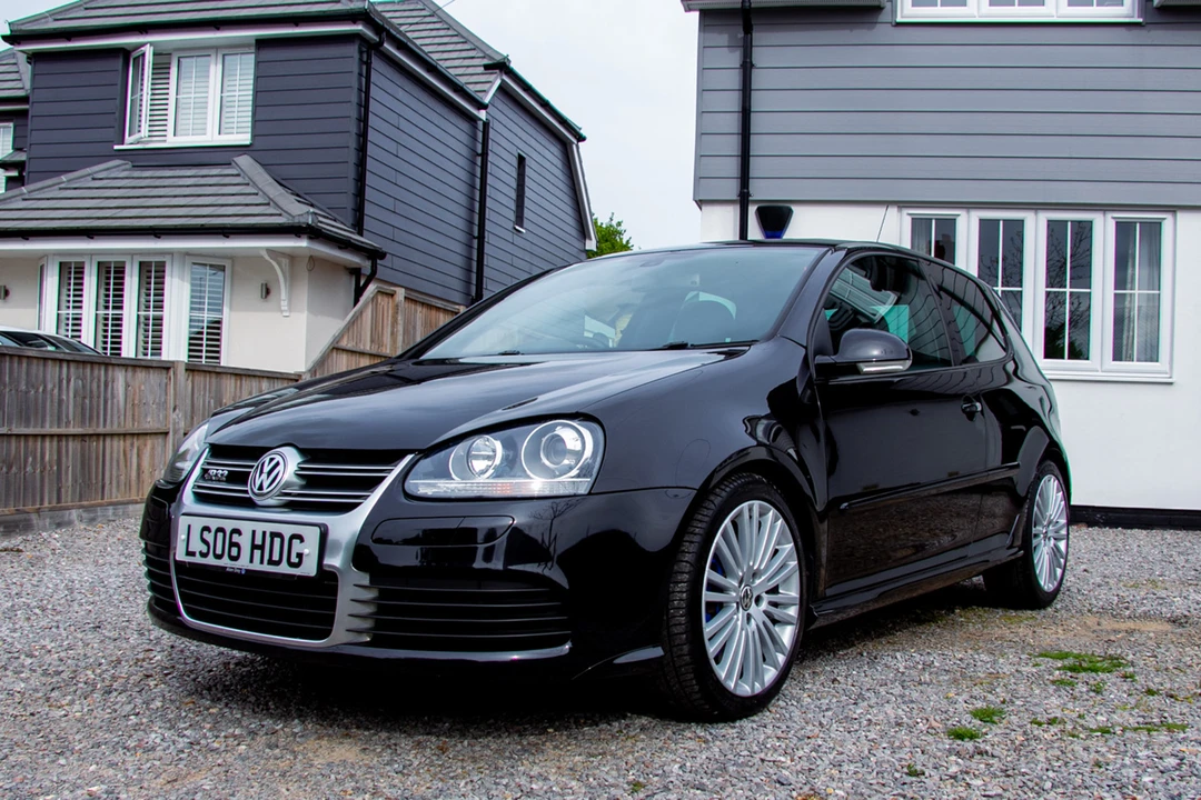 2006 Volkswagen R32 Mk5 - Image 2 of 6