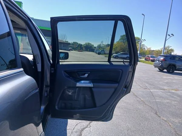 2006 Volvo XC90 1st Gen - Image 15 of 18